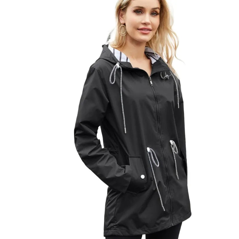 Camille - Veste Femme Imperméable pour l'Automne à Capuche Ajustée