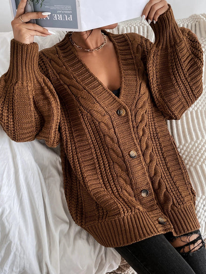 Clara - Cardigan femme oversize chaud et torsadé à col V