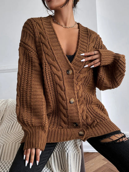 Clara - Cardigan femme oversize chaud et torsadé à col V