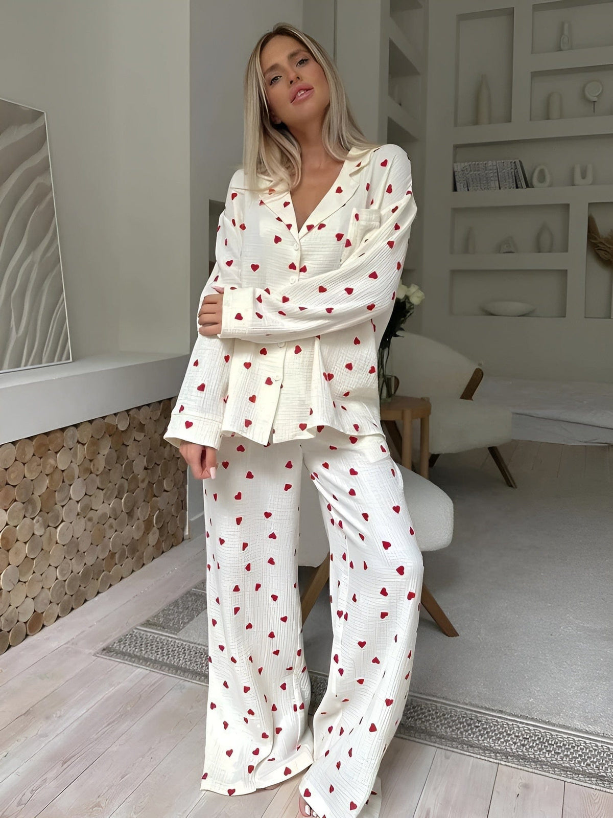 Clara - Pyjama Femme en Coton Style avec Motif Cœurs et Col Chemise