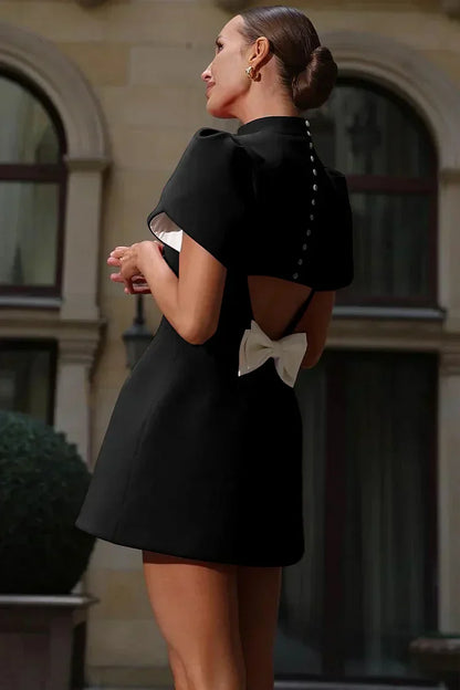 Clara - Robe de cocktail femme courte élégante à manches bouffantes et évasée