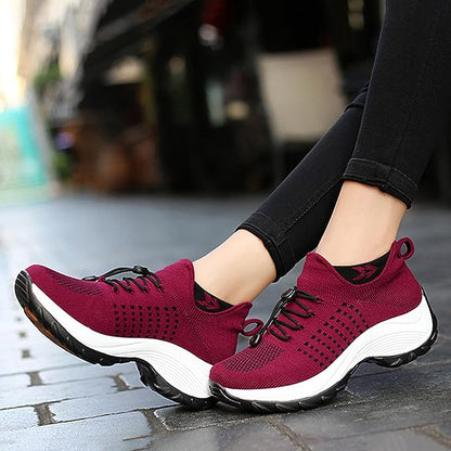 Inès - Baskets Orthopédiques Femme Tendance avec Semelle Compensée et Maintien Renforcé