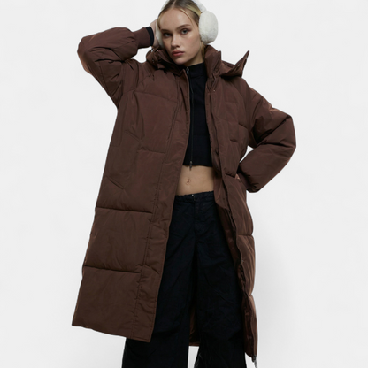 Julie - Doudoune femme longue d'hiver oversize à capuche avec coupe droite