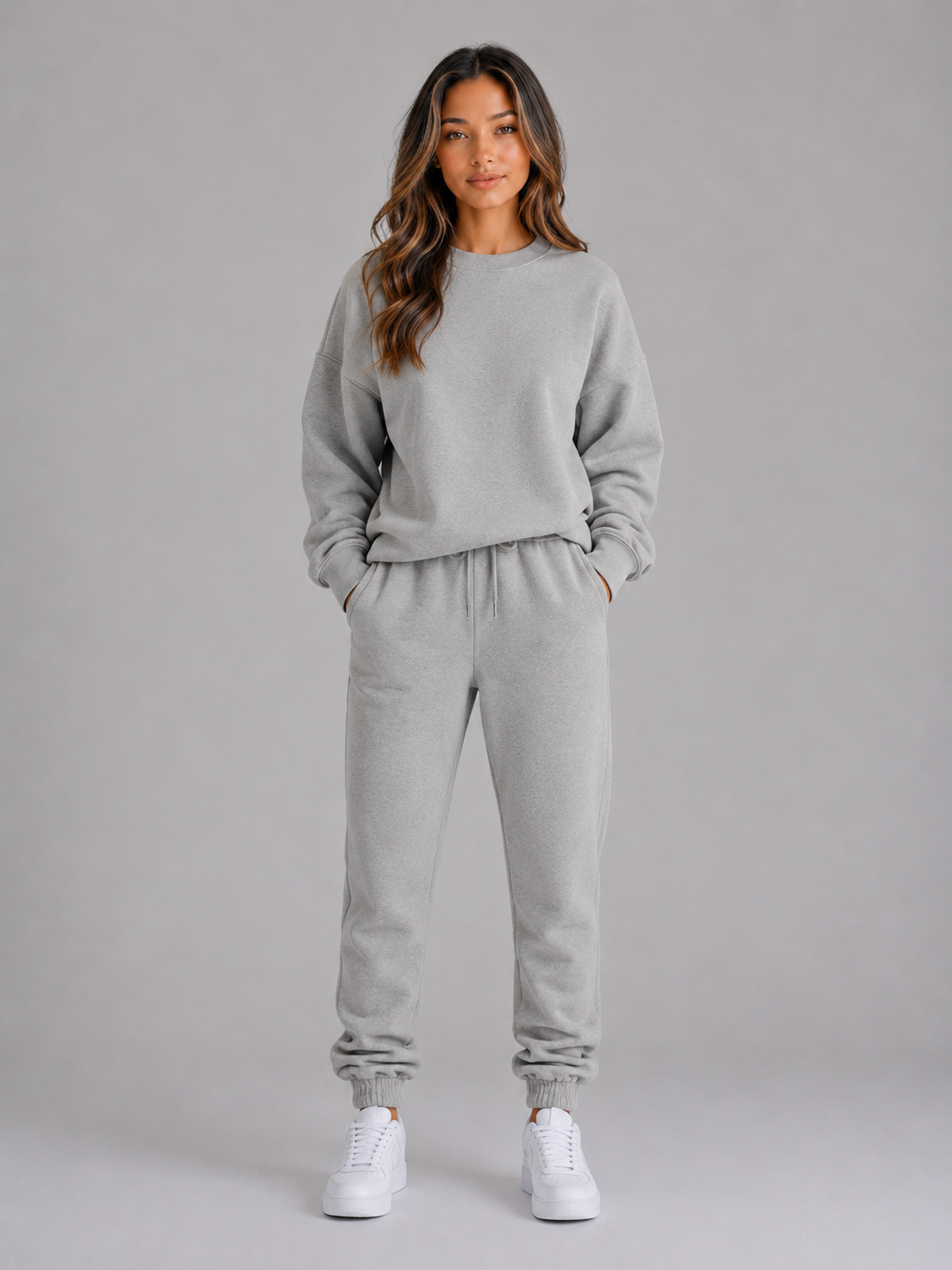 Lola - Ensemble Femme Survêtement Oversize avec Col Rond et Bas Resserré