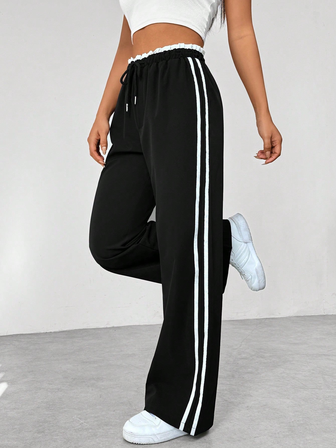 Manon - Pantalon Femme Large à Jambe Fluide avec Bandes Latérales