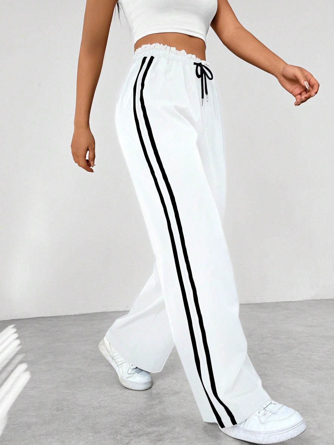Manon - Pantalon Femme Large à Jambe Fluide avec Bandes Latérales