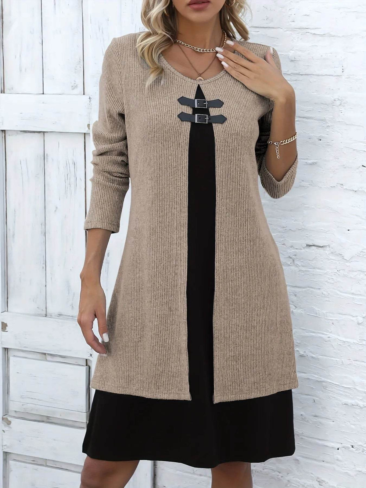 Zoé - Robe pull femme midi droite et chic à manches longues col V